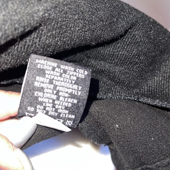 Preloved CB jacket size M excellent condition - Picture 7 of 9